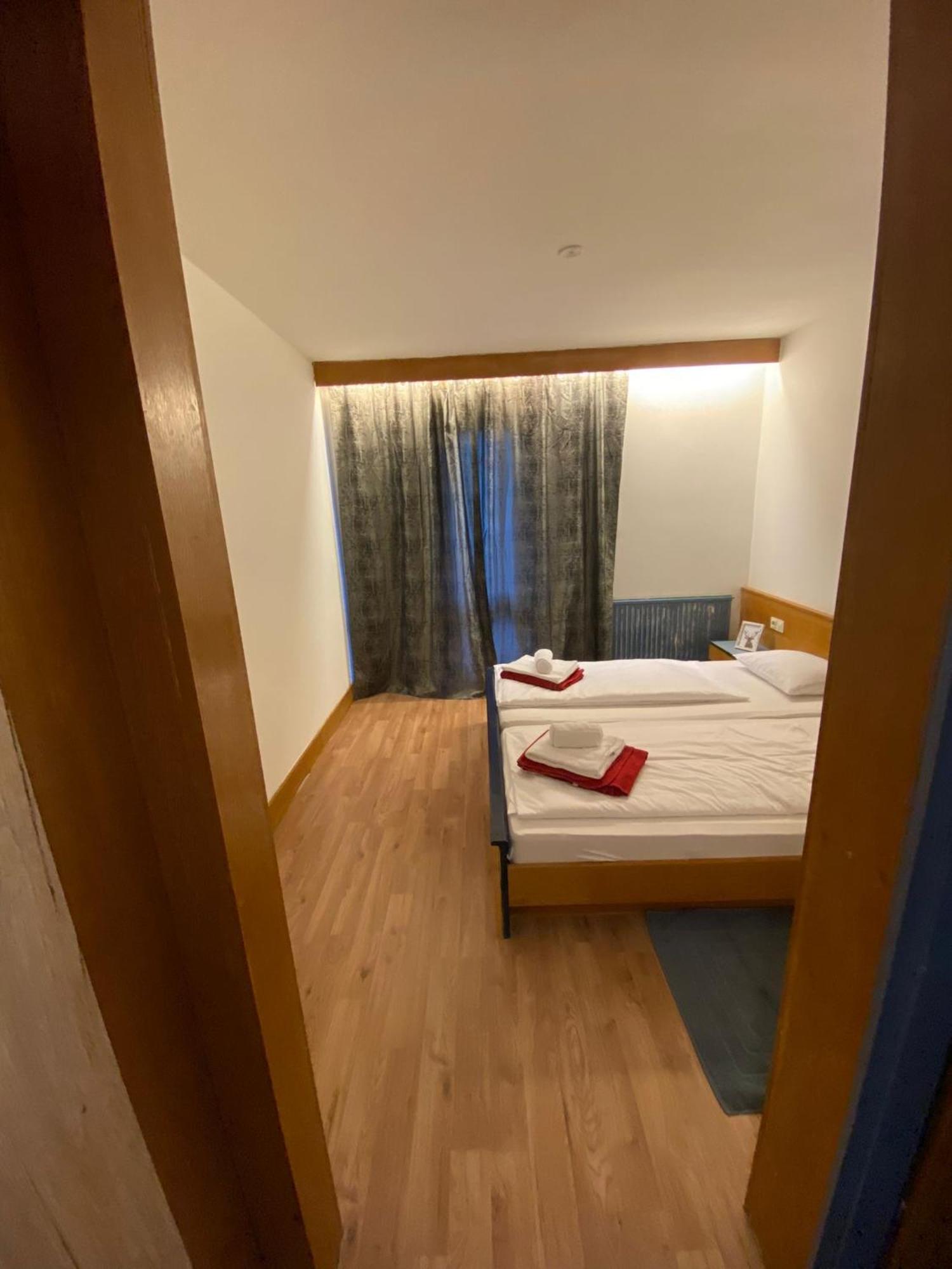 Marina Alpen Haus Ξενοδοχείο Τσελ αμ Ζέε Εξωτερικό φωτογραφία