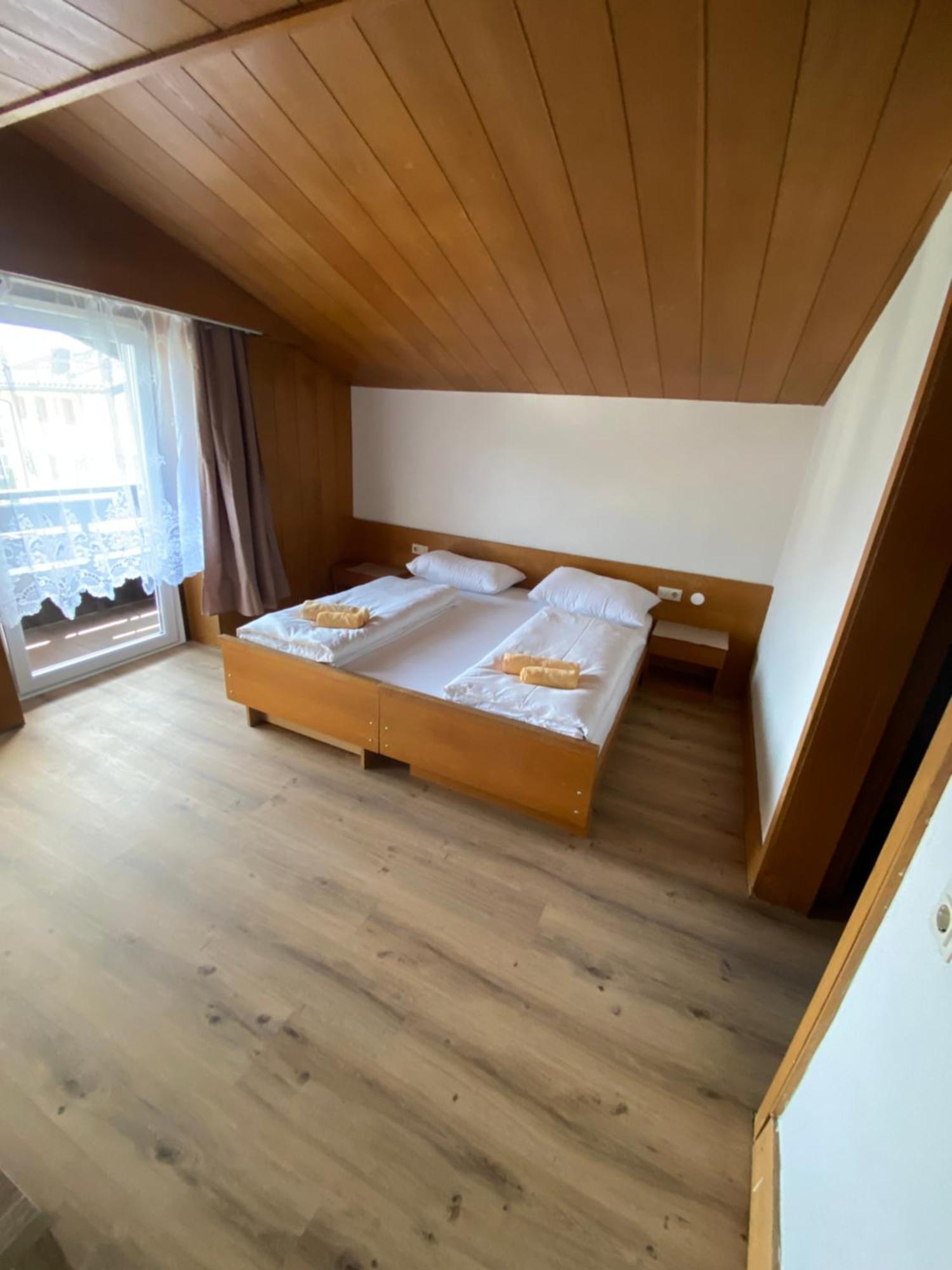 Marina Alpen Haus Ξενοδοχείο Τσελ αμ Ζέε Εξωτερικό φωτογραφία