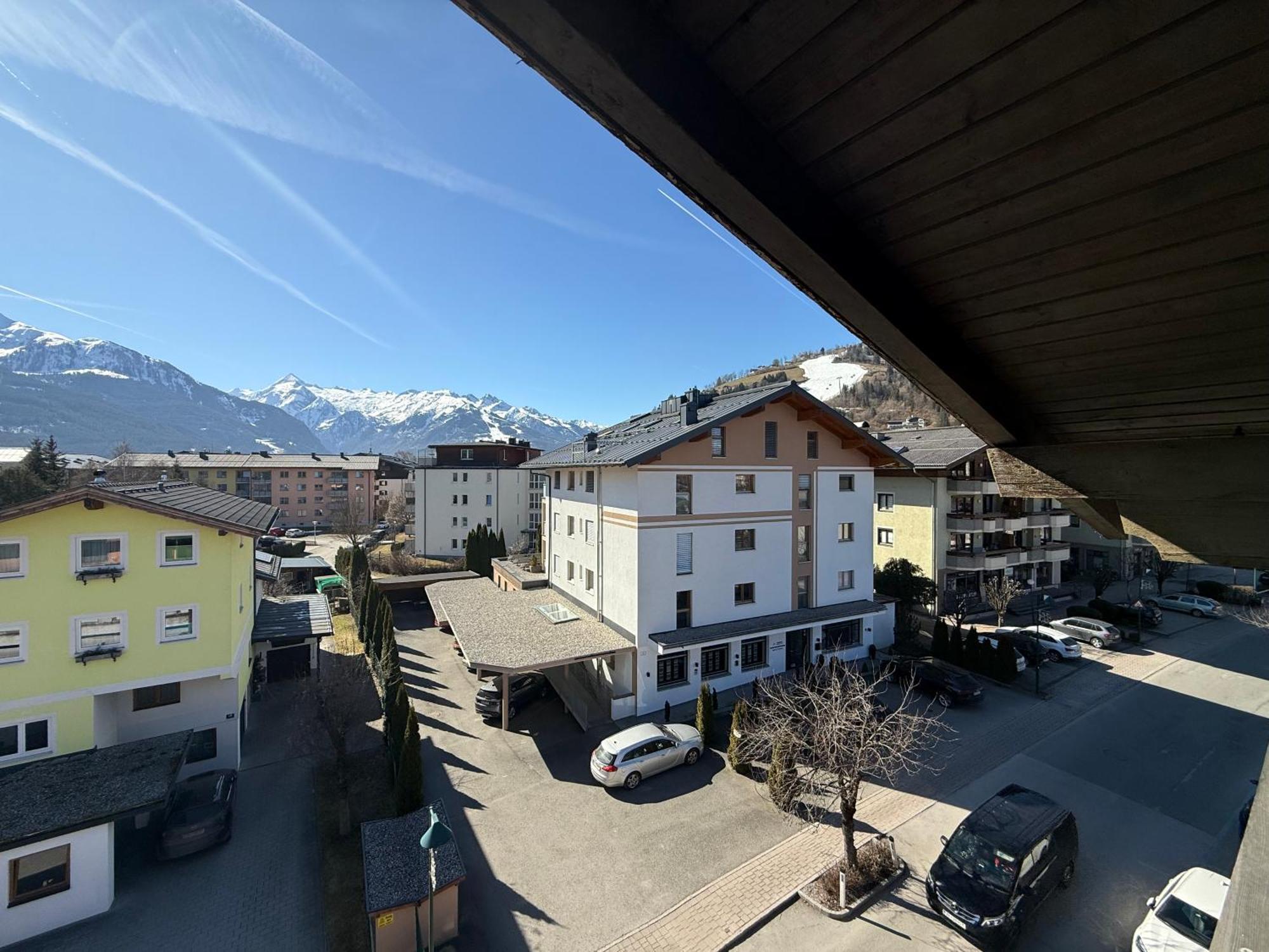 Marina Alpen Haus Ξενοδοχείο Τσελ αμ Ζέε Εξωτερικό φωτογραφία
