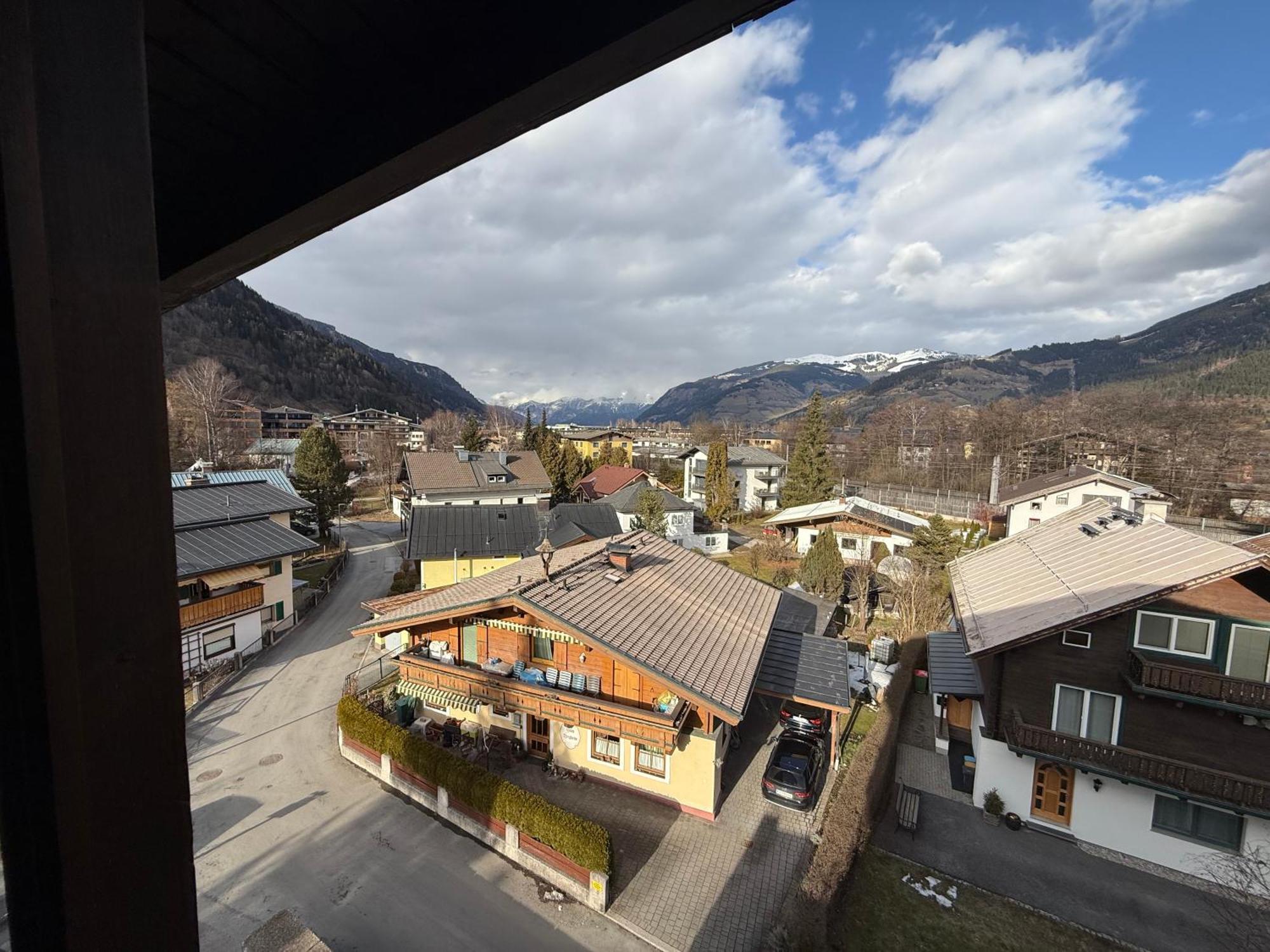 Marina Alpen Haus Ξενοδοχείο Τσελ αμ Ζέε Εξωτερικό φωτογραφία